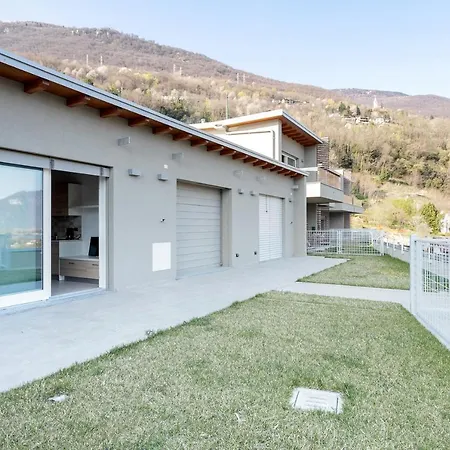 White Lake View Gera Lario